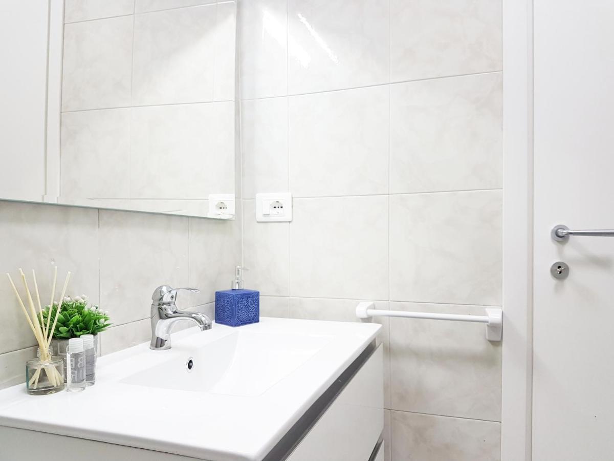 Blue Diamond Apartment ปาร์เกลียา ภายนอก รูปภาพ