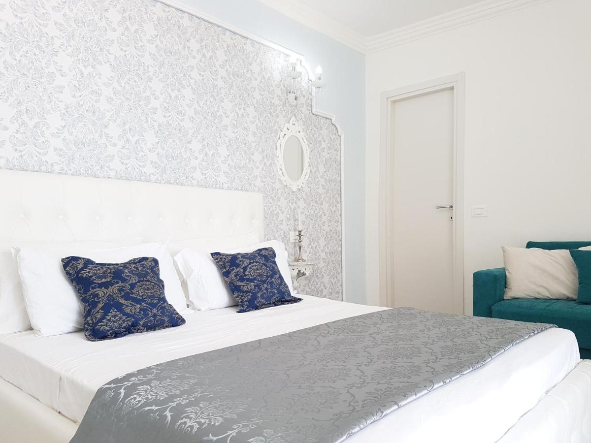 Blue Diamond Apartment ปาร์เกลียา ภายนอก รูปภาพ