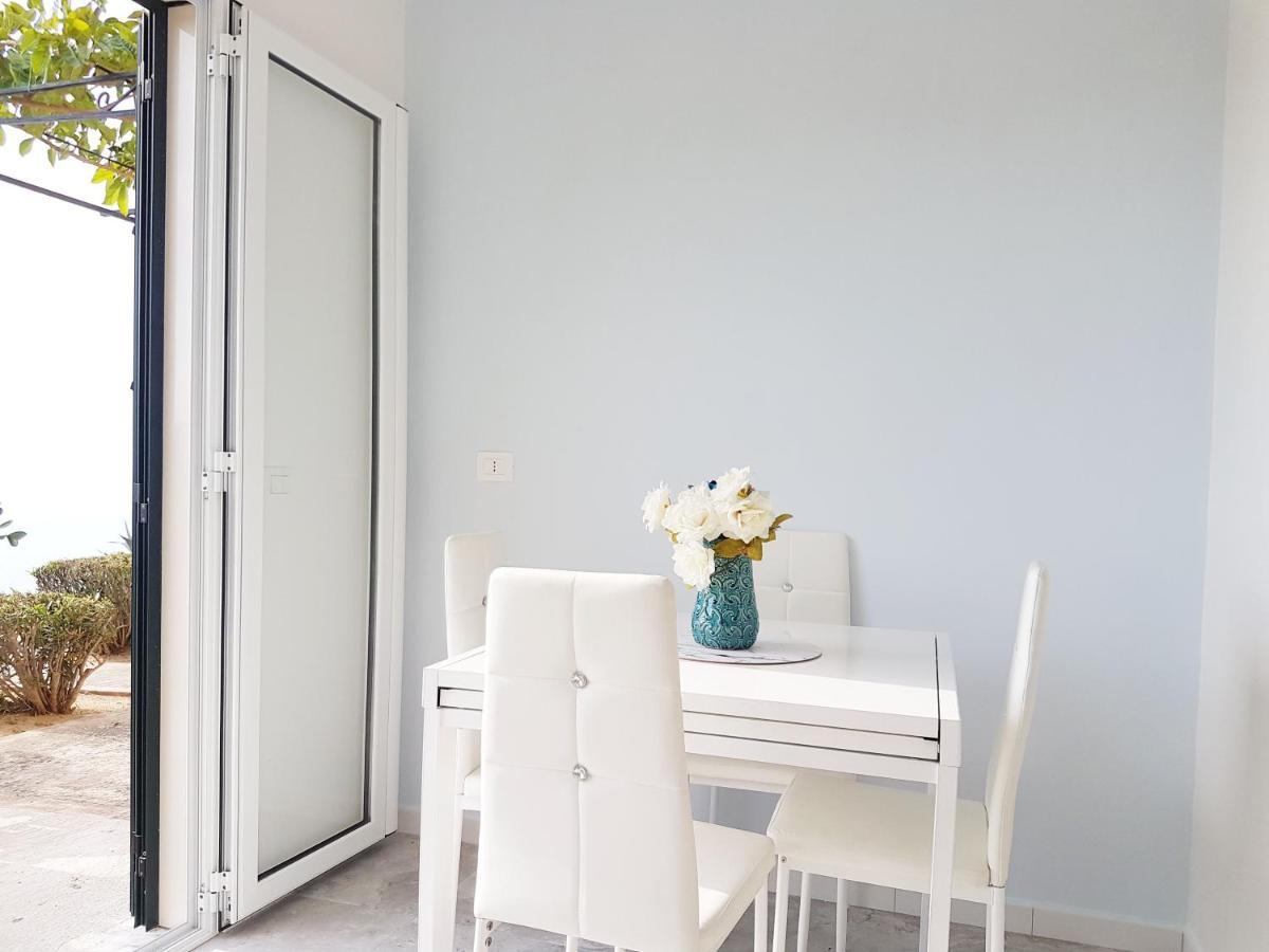 Blue Diamond Apartment ปาร์เกลียา ภายนอก รูปภาพ