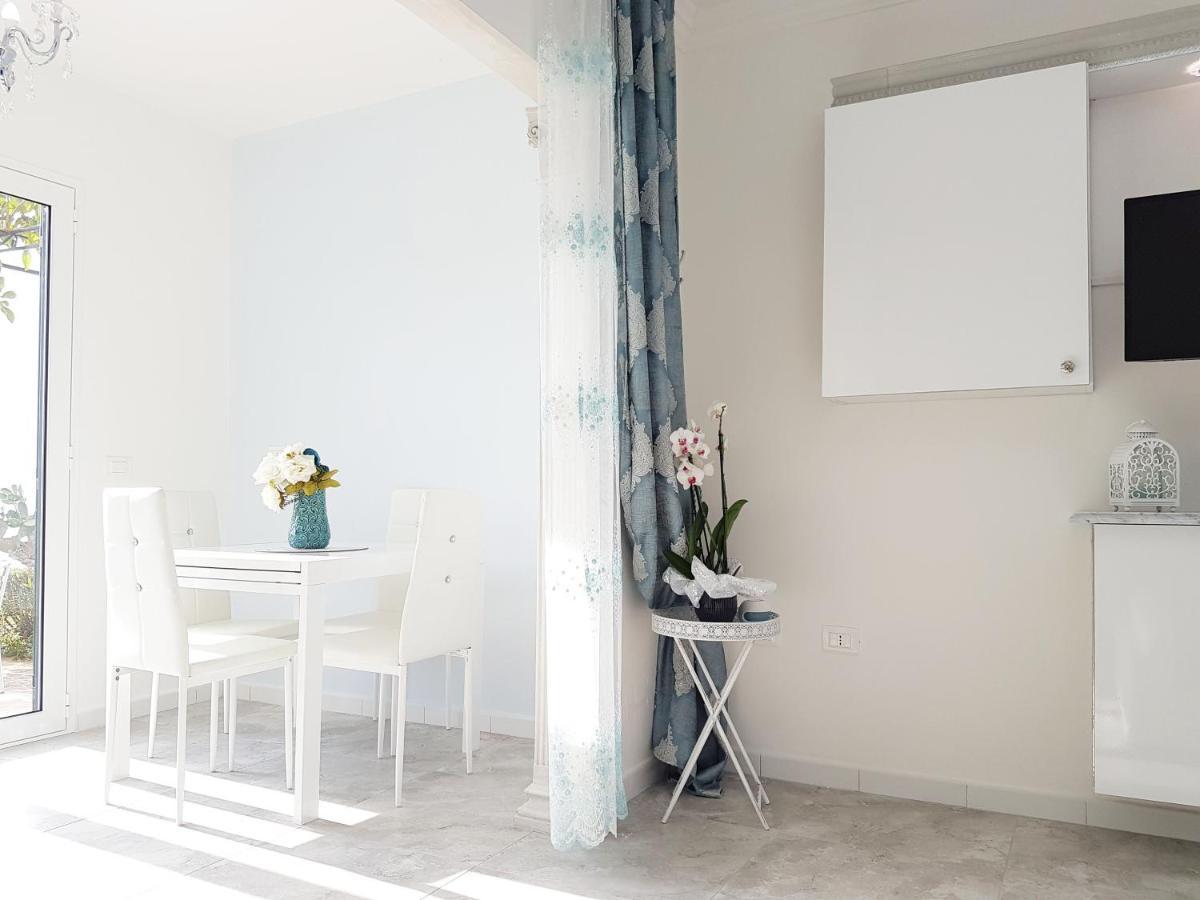 Blue Diamond Apartment ปาร์เกลียา ภายนอก รูปภาพ