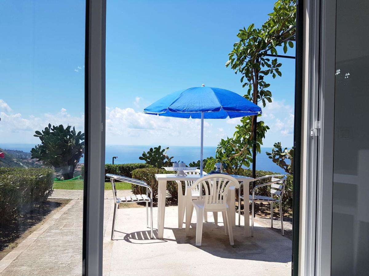 Blue Diamond Apartment ปาร์เกลียา ภายนอก รูปภาพ